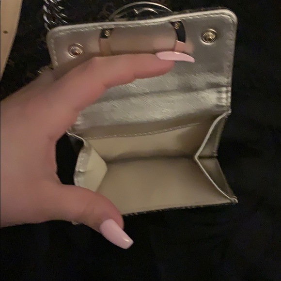 Guess bag and wallet 2 in 1 - Picture 7 of 8